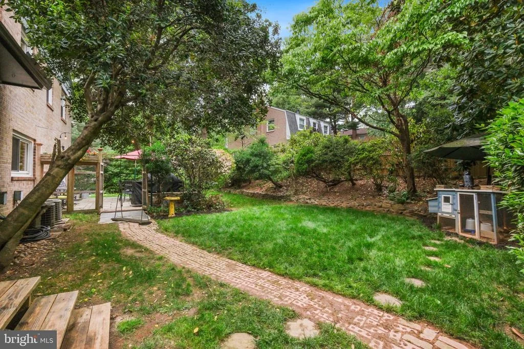 Photo of 2295 DUNSTER LANE