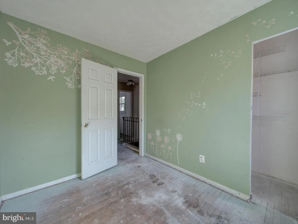 Photo of 9303 KIMBARK AVENUE