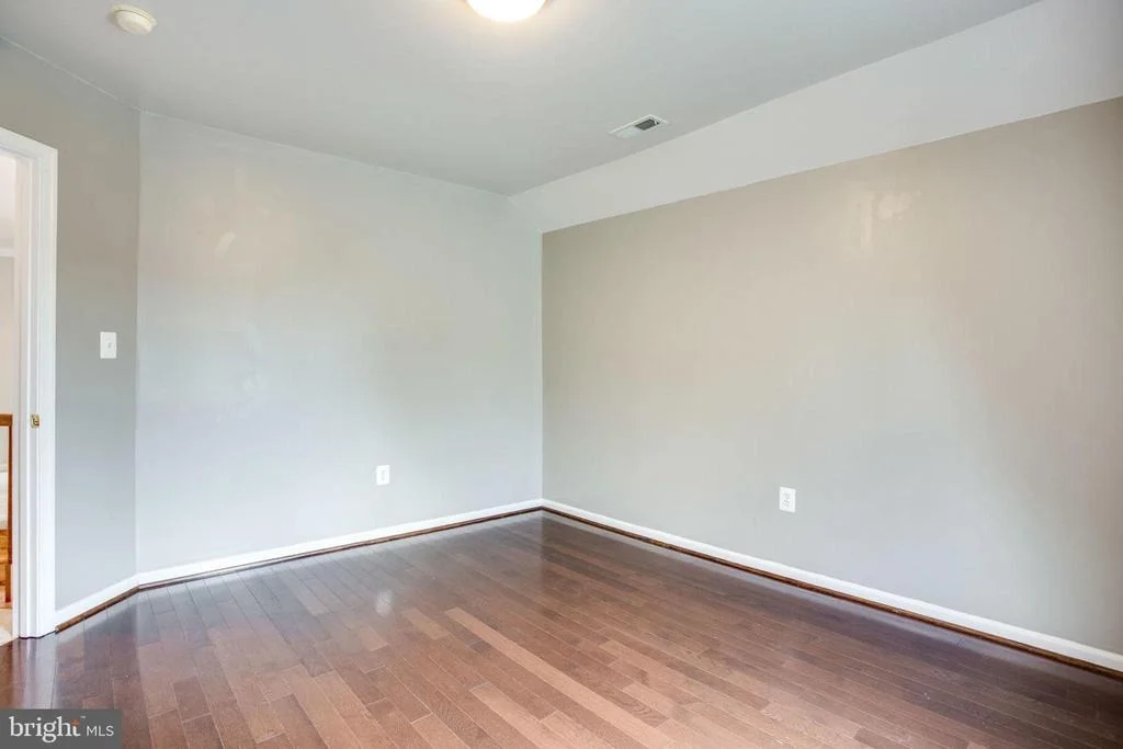 Photo of 9209 RAINBOW FALLS DRIVE