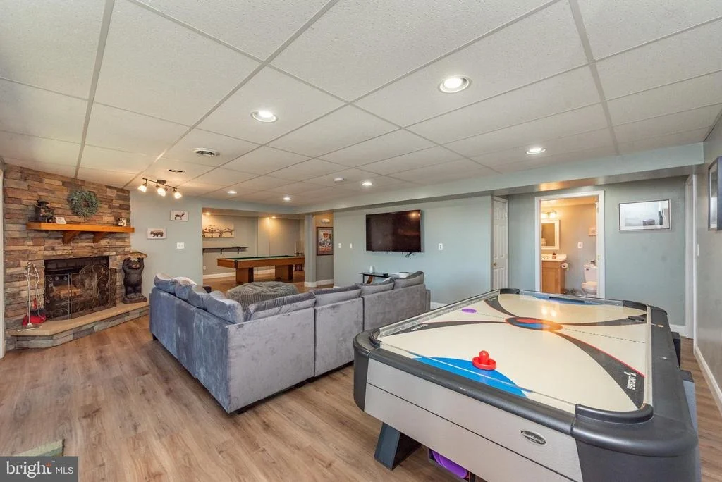 Photo of 2828 GLENDALE ROAD