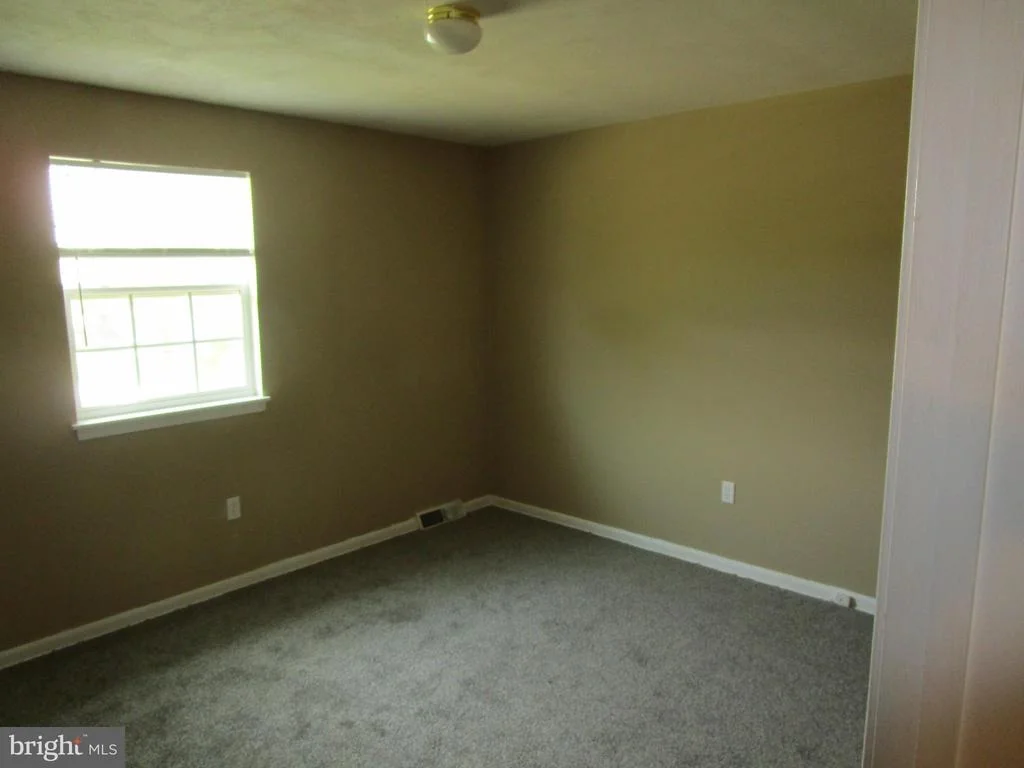 Photo of 791 MILLER DRIVE