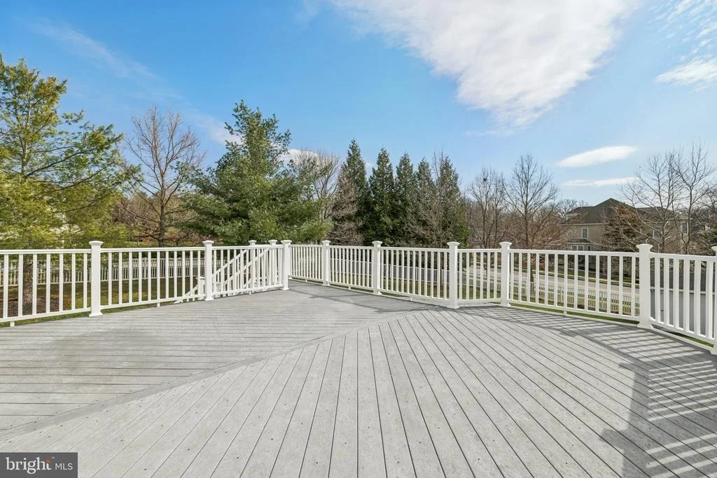 Photo of 1702 FIELDBROOK LANE