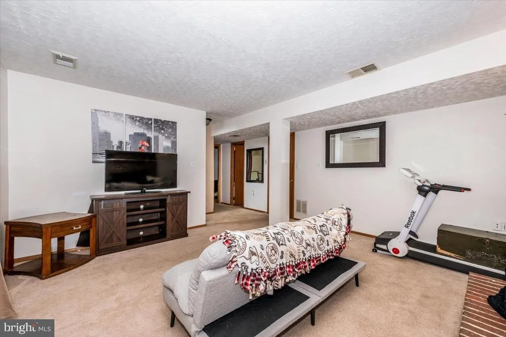 Photo of 223 TAMARACK WAY