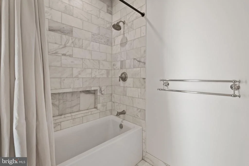 Photo of 1301 BROADVIEW DRIVE