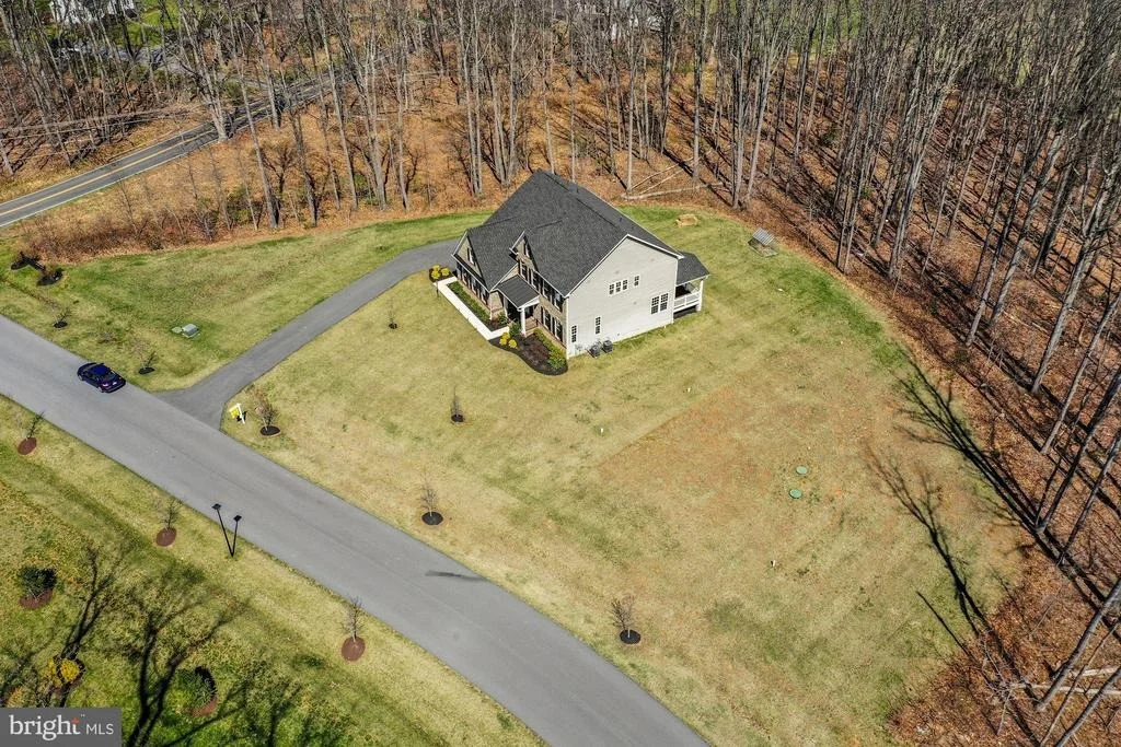 Photo of 137 GREENTREE FARM DRIVE
