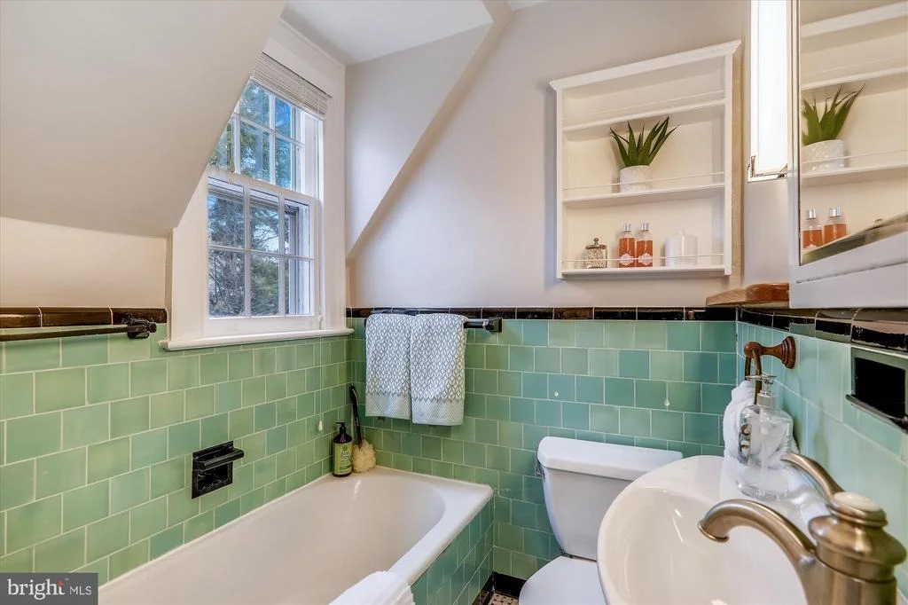 Photo of 4711 LANGDRUM LANE