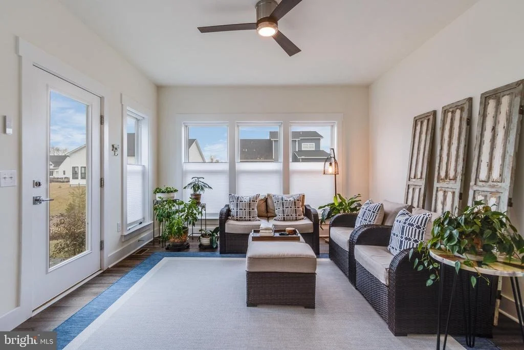 Photo of 16471 FOUR LEAF DRIVE