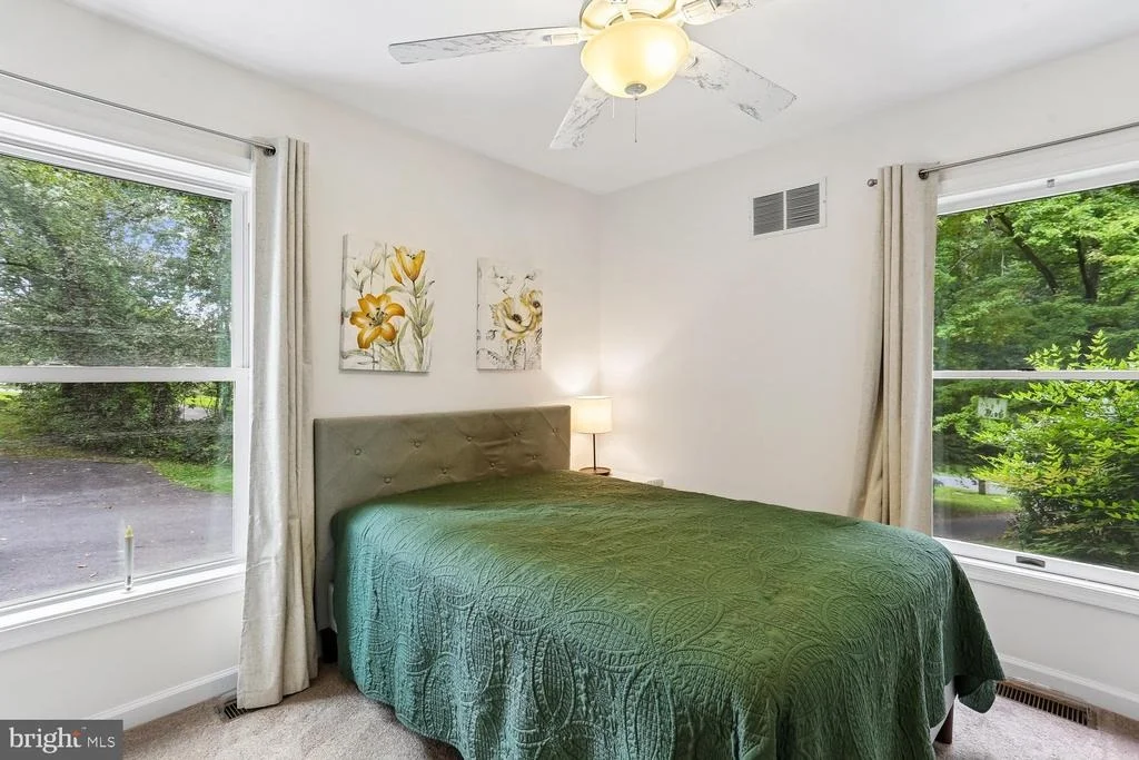 Photo of 17034 BARN RIDGE DRIVE