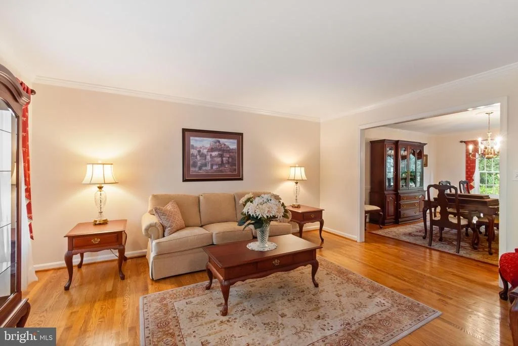 Photo of 2874 TALBERT ROAD