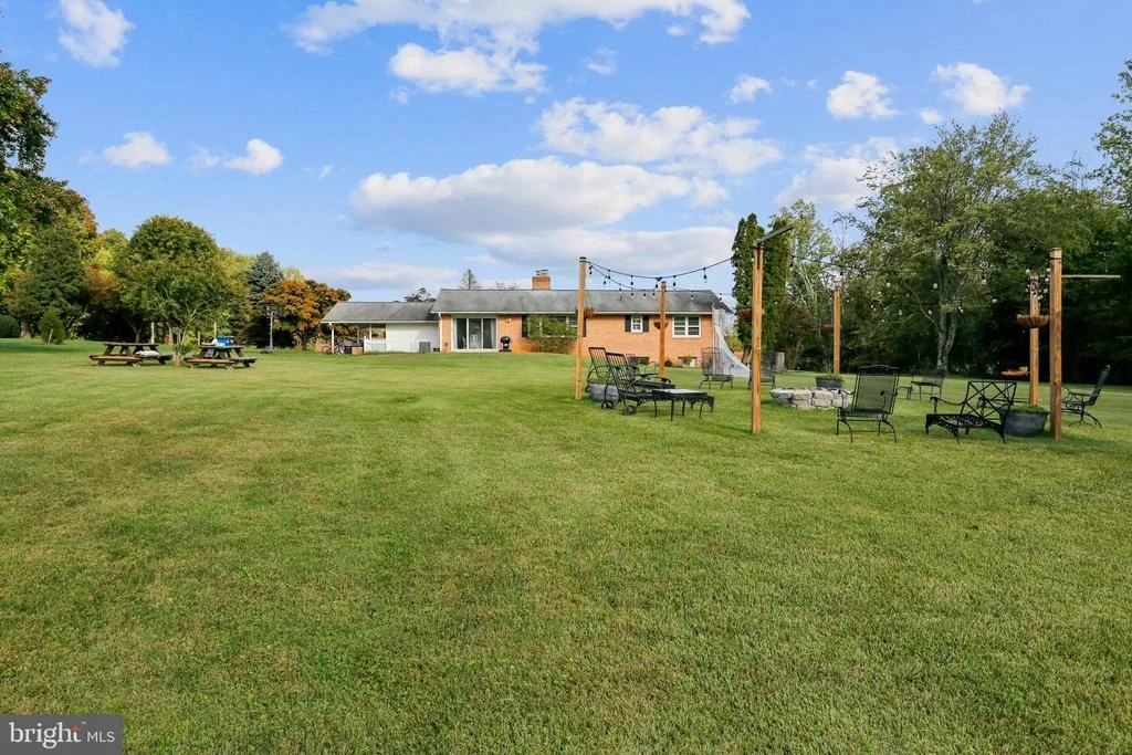 Photo of 16700 NORBROOK DRIVE