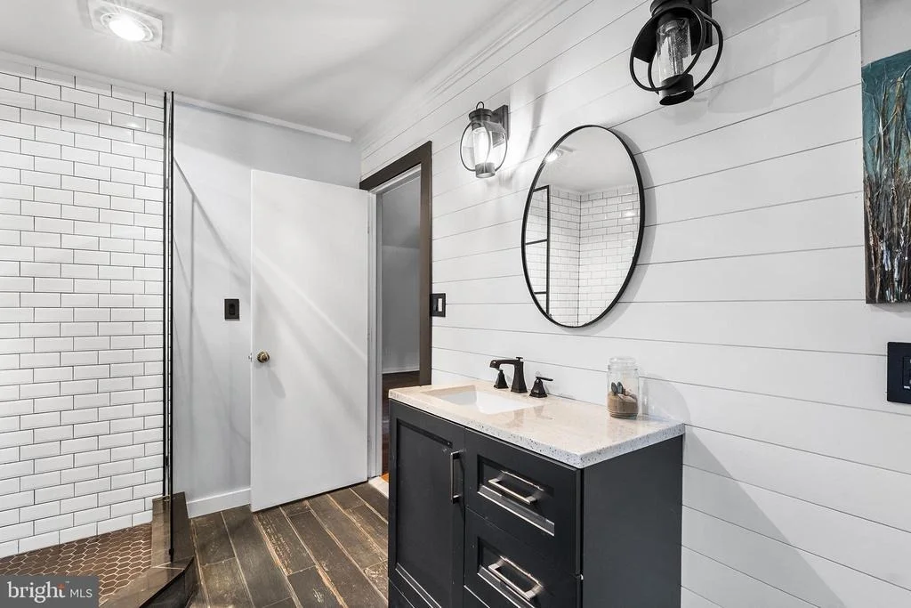 Photo of 30 SLOOP LANE