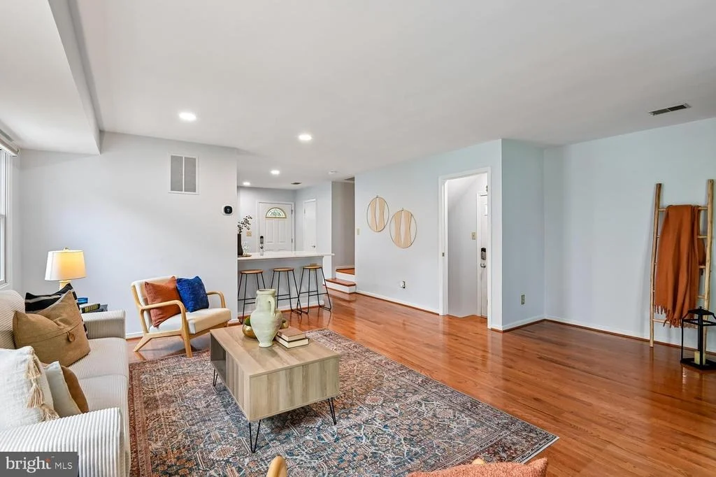 Photo of 7236 RIDING HOOD CIRCLE SE