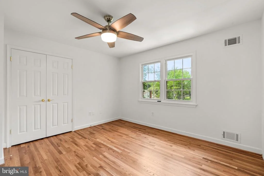Photo of 11816 KEMP MILL ROAD
