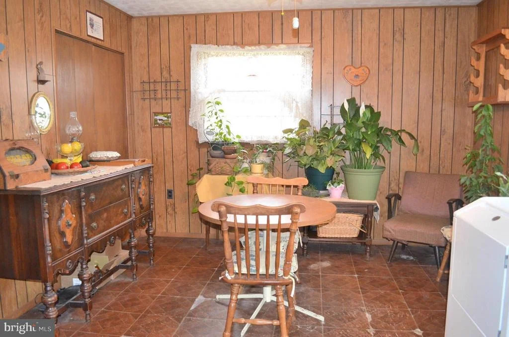 Photo of 106 HOLDEN DRIVE