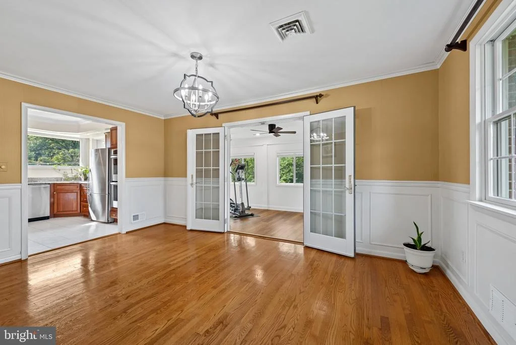Photo of 2841 MONTCLAIR DRIVE