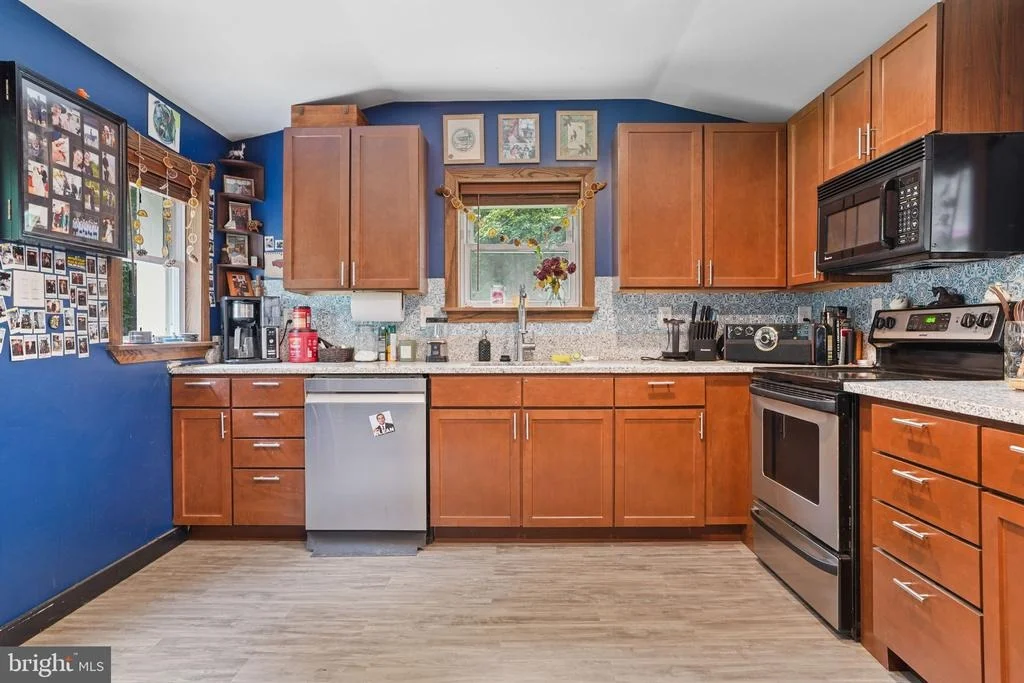 Photo of 4924 KELLAM ROAD
