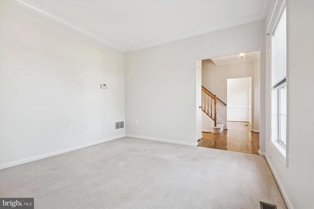 Photo of 441 BARNES AVENUE