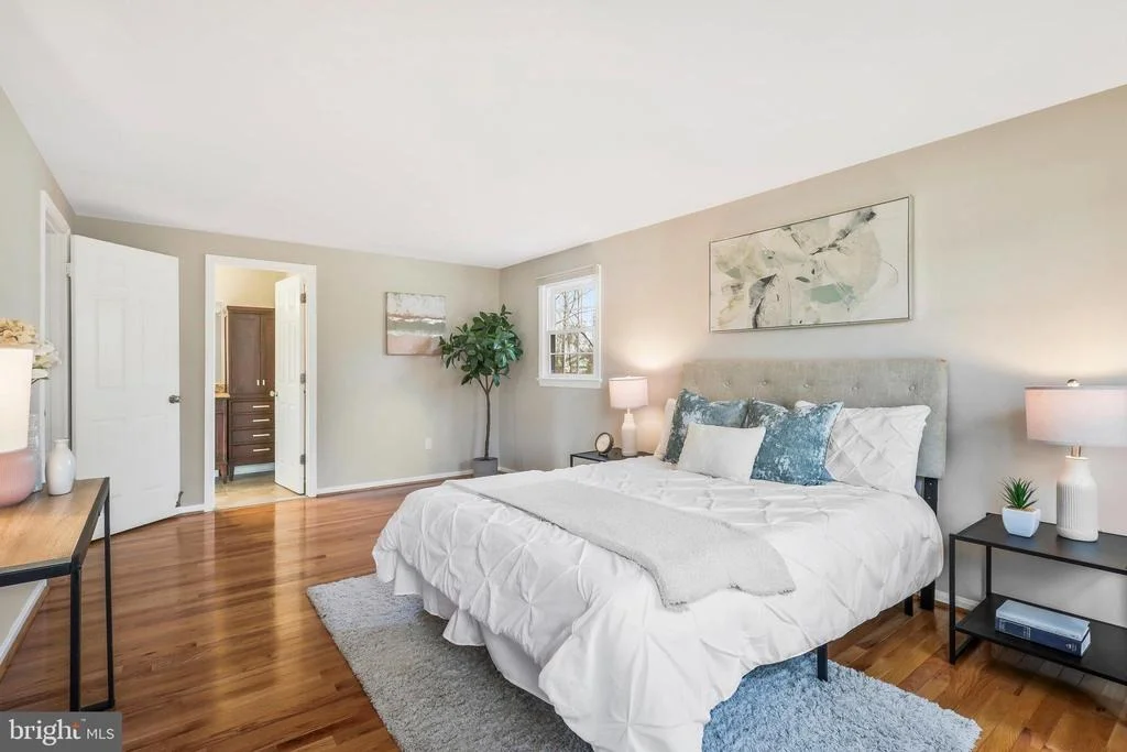 Photo of 6929 COLBURN DRIVE