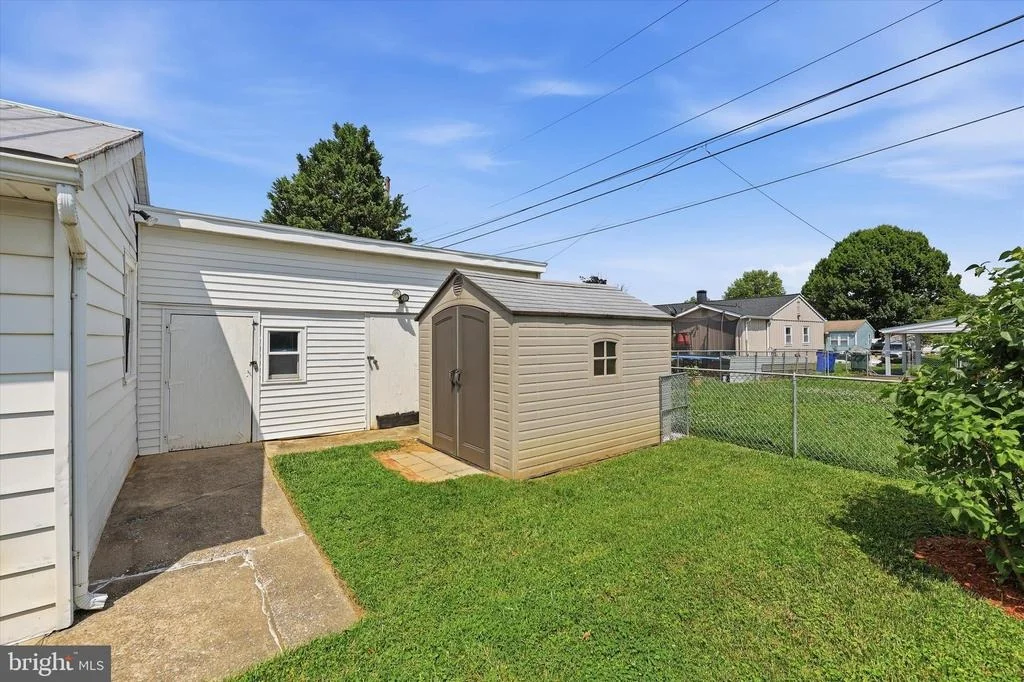 Photo of 316 REDWOOD AVE