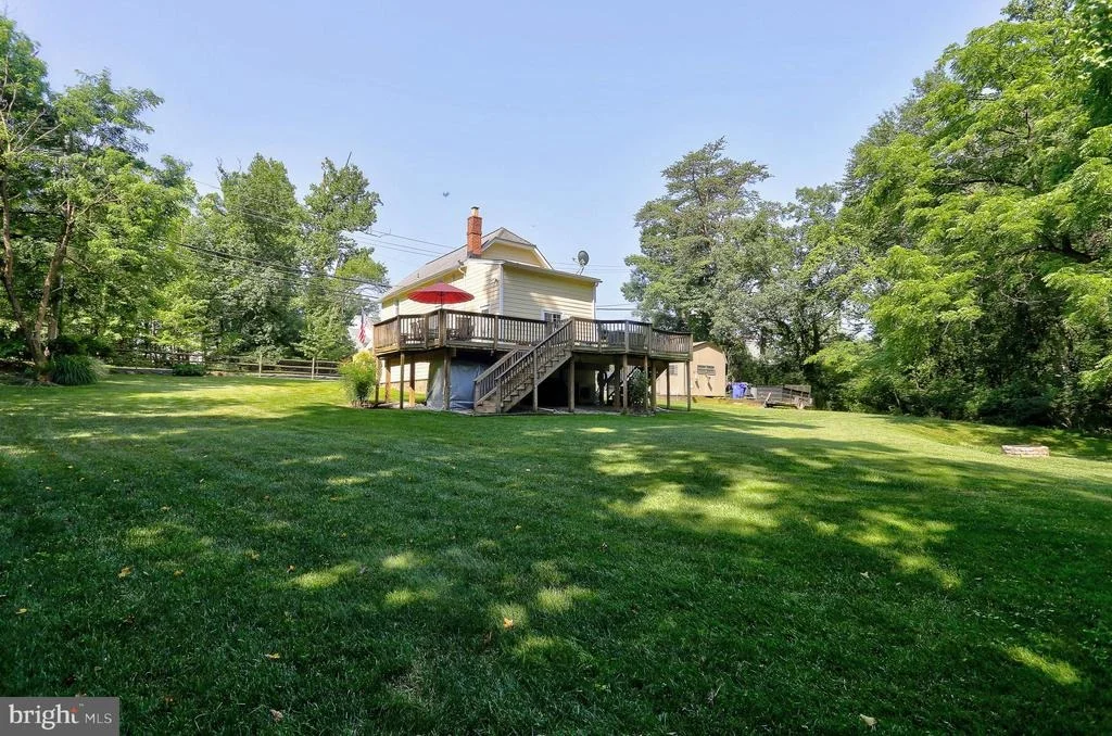 Photo of 4933 LANDING ROAD