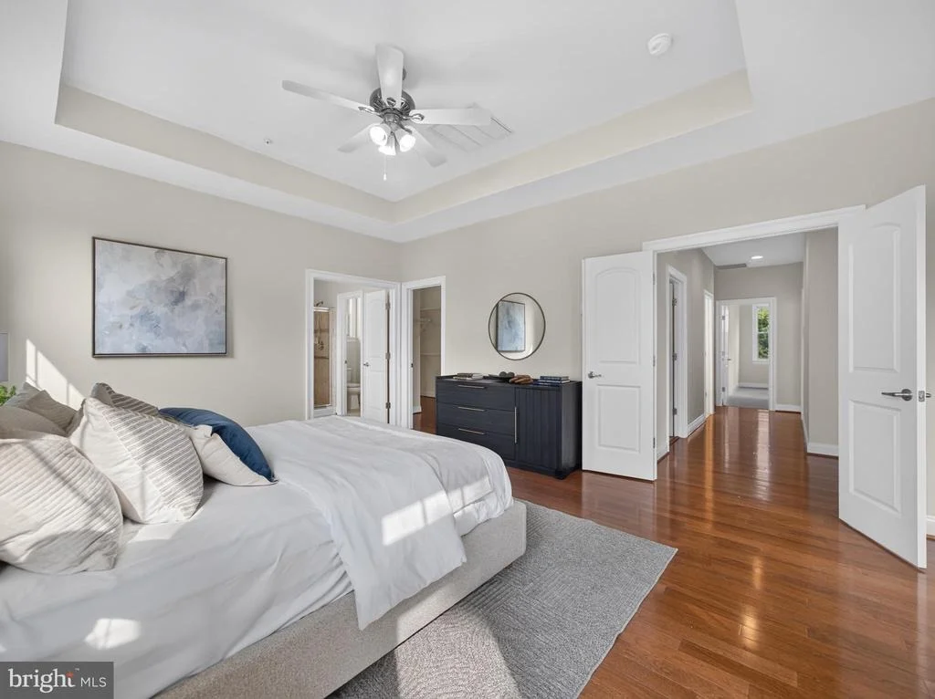 Photo of 3032 MOORE LANE