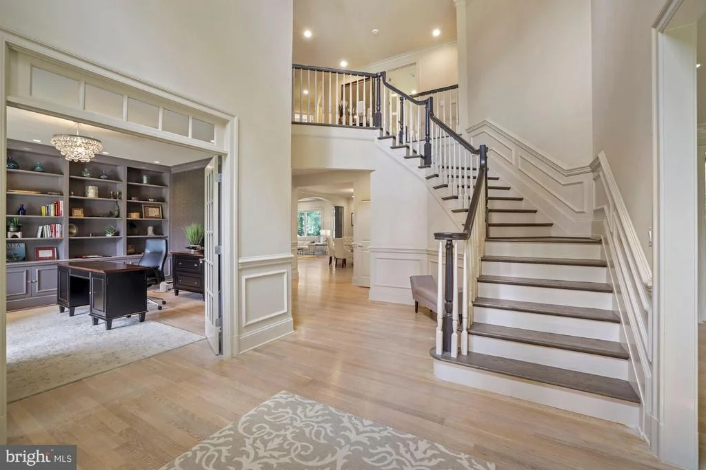 Photo of 1332 WINDY HILL
