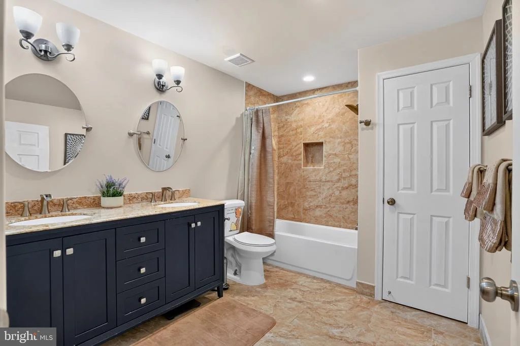 Photo of 21419 ASHBURN RUN PLACE