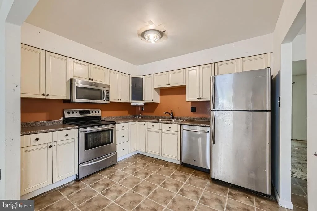 Photo of 116 STILLMEADOW DRIVE
