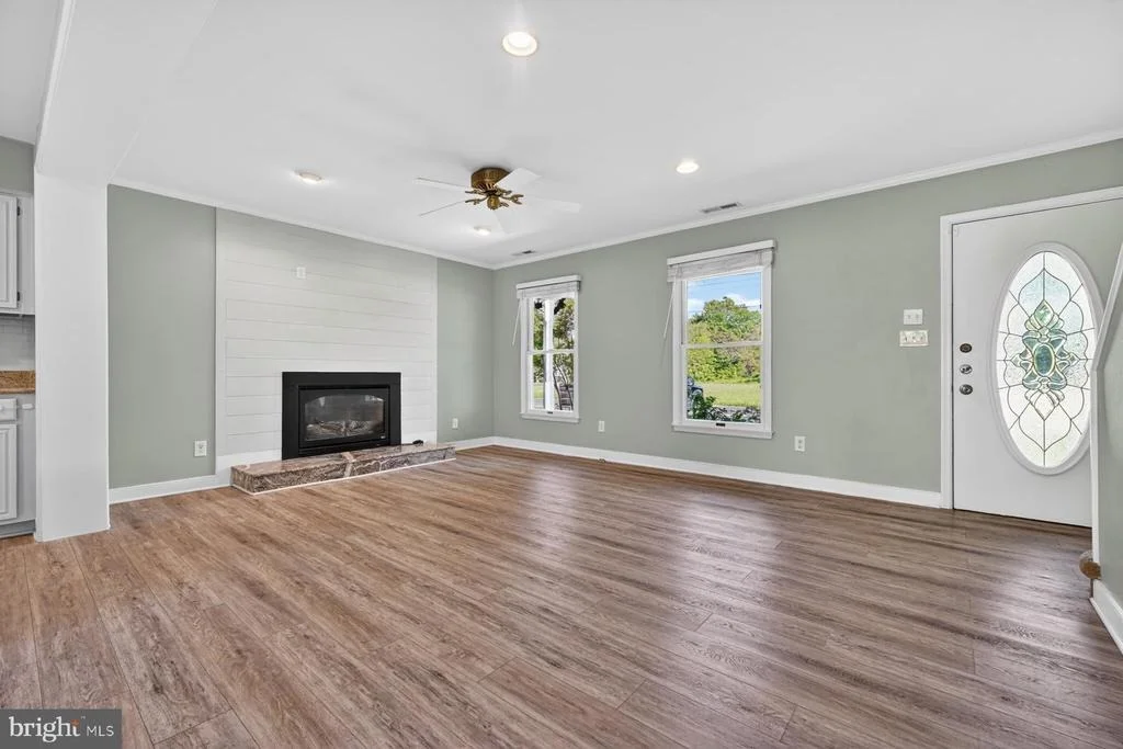 Photo of 1848 HARBOR DRIVE