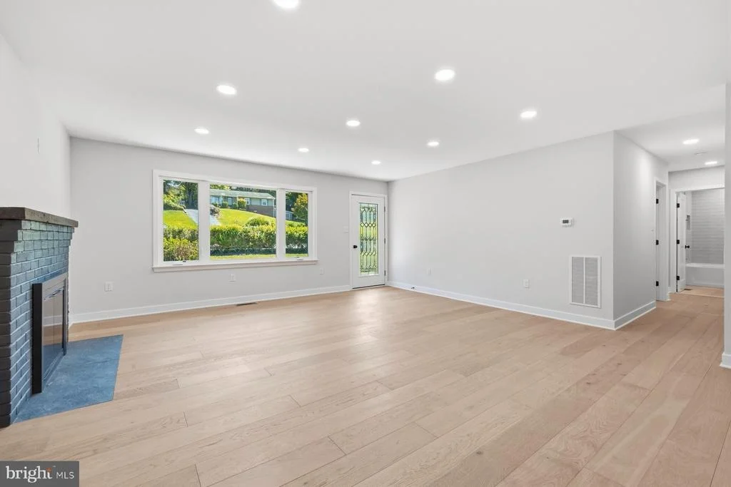 Photo of 13132 MANOR DRIVE