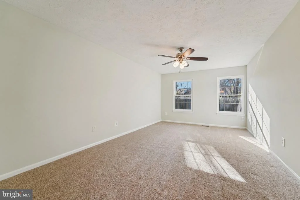 Photo of 216 BOOKHAM LANE