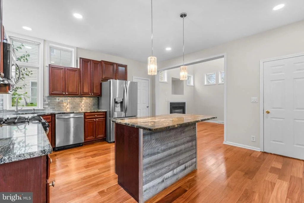 Photo of 7129 STONE THROW WAY