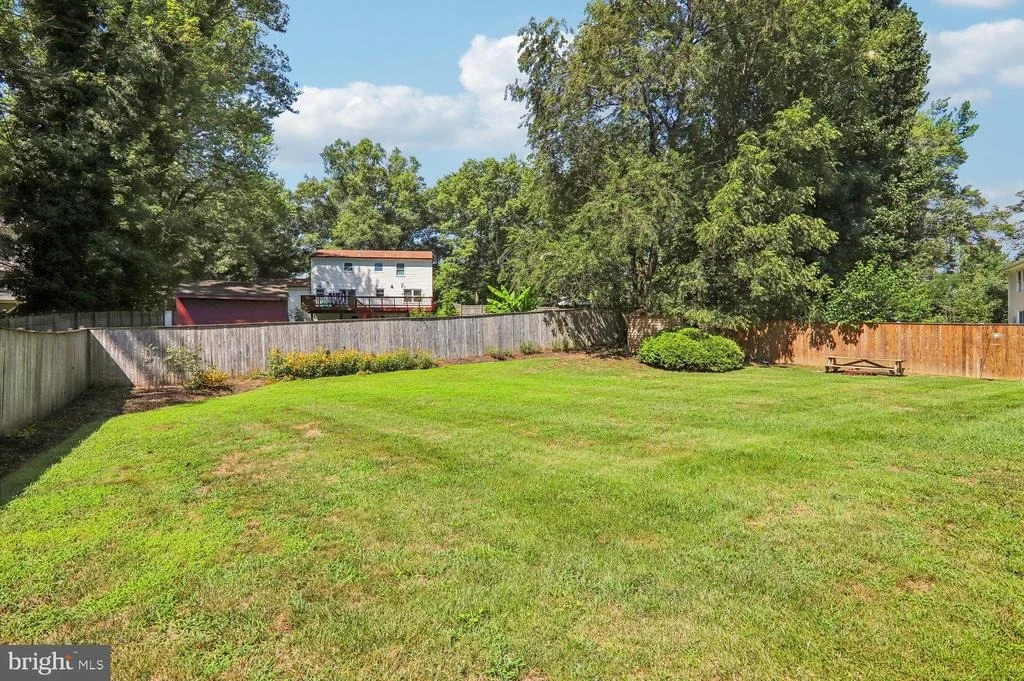 Photo of 6612 SEWARD ROAD