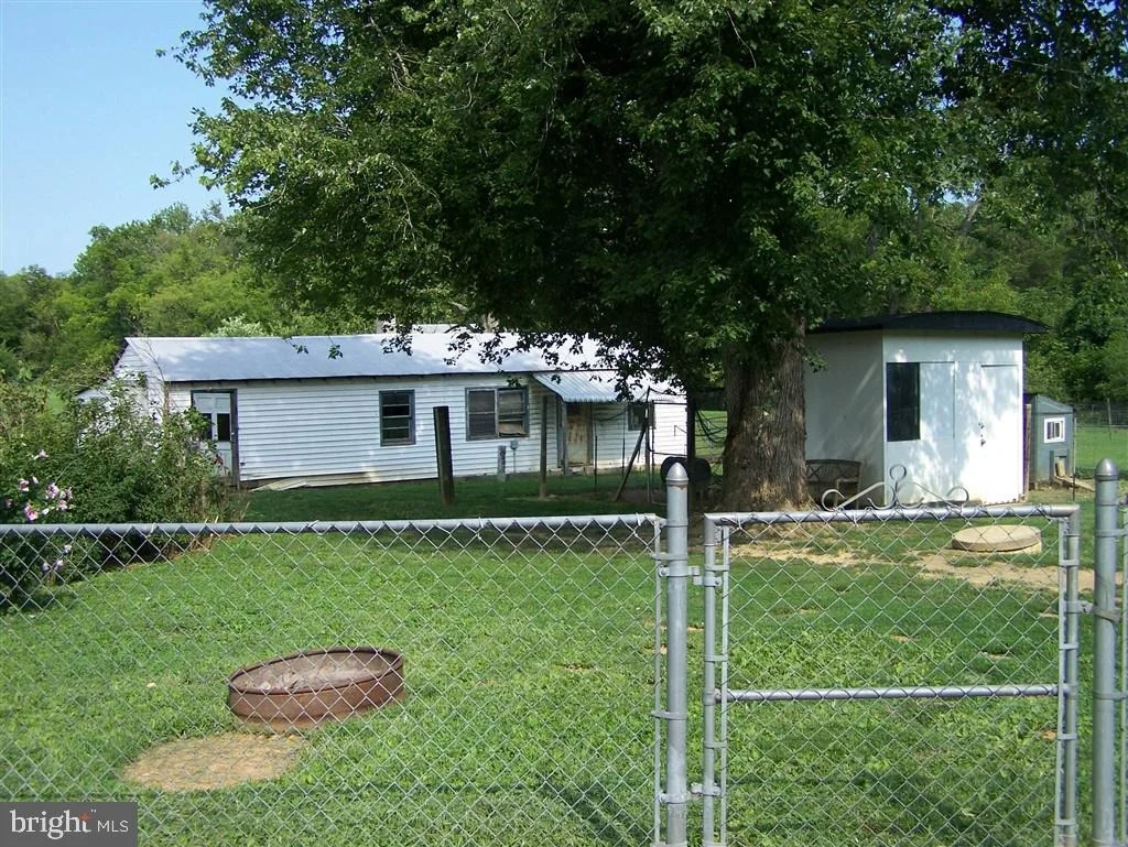 Photo of 18235 LAHORE ROAD