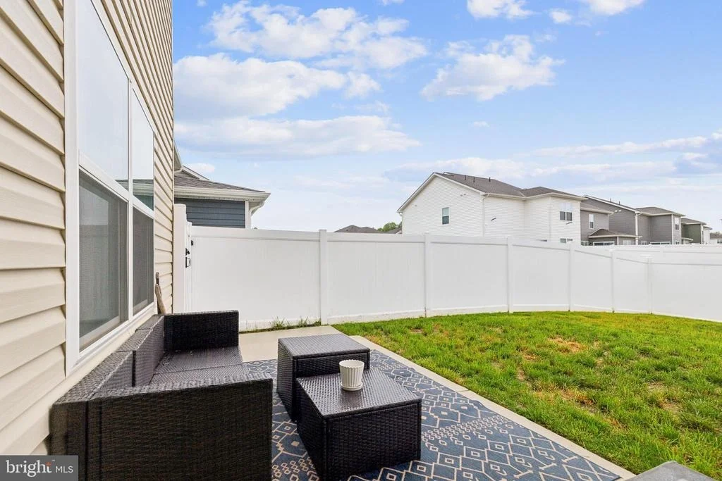 Photo of 298 FOREST EDGE AVENUE