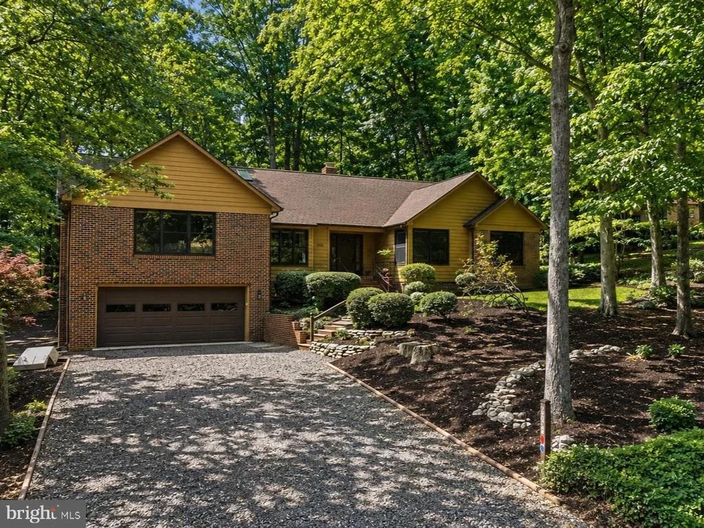 Photo of 203 BIRCHSIDE CIRCLE