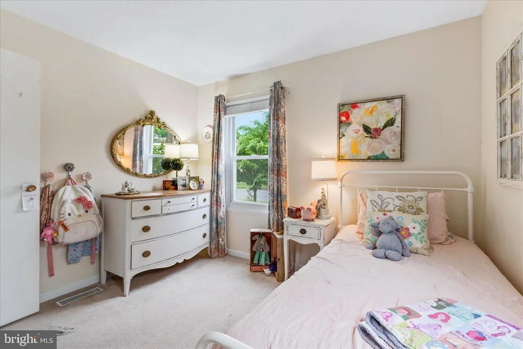 Photo of 466 CARROLLTON DRIVE
