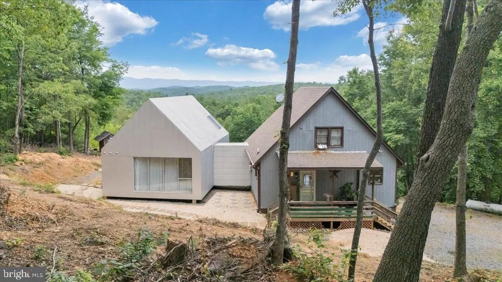 Photo of 722 FOLEY RIDGE ROAD