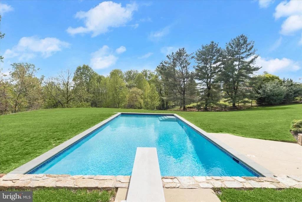 Photo of 2606 BRIGADOON ROAD