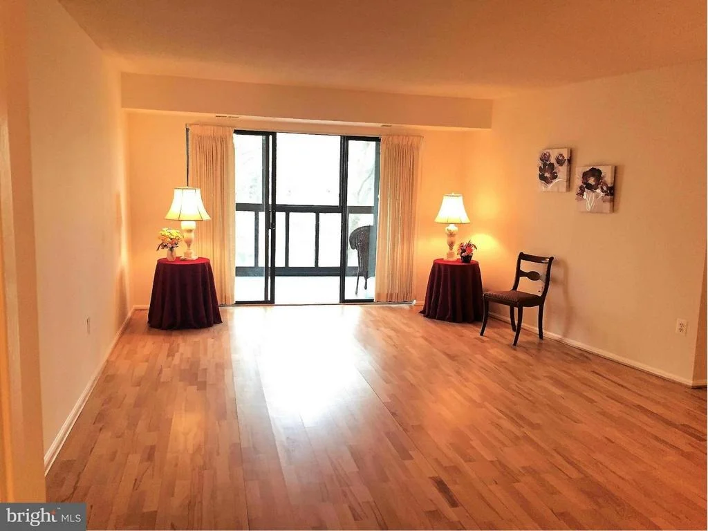 Photo of Unit 4614 at 15100 INTERLACHEN DRIVE