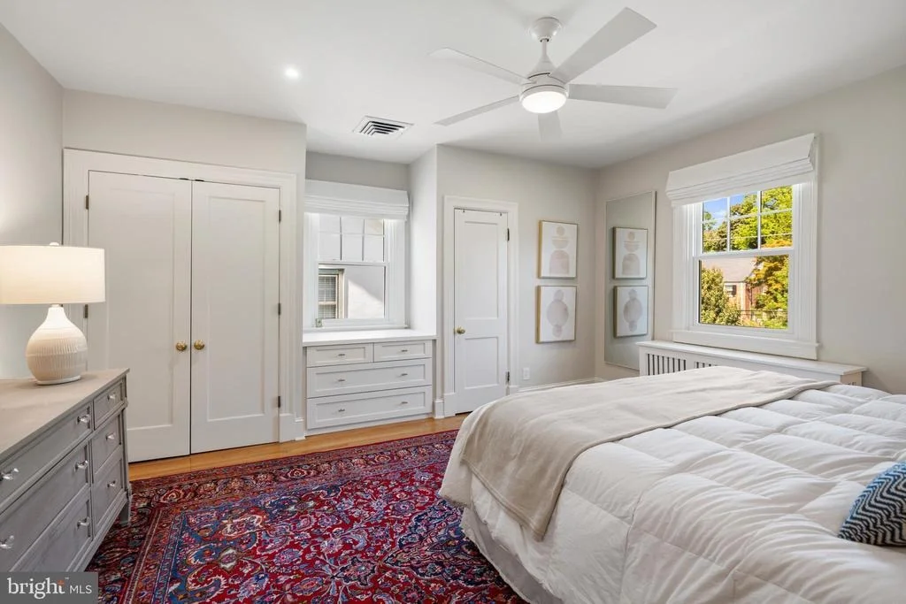 Photo of 4616 CHEVY CHASE BOULEVARD