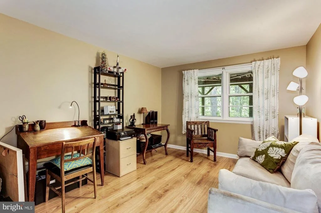 Photo of 7104 HADLOW COURT