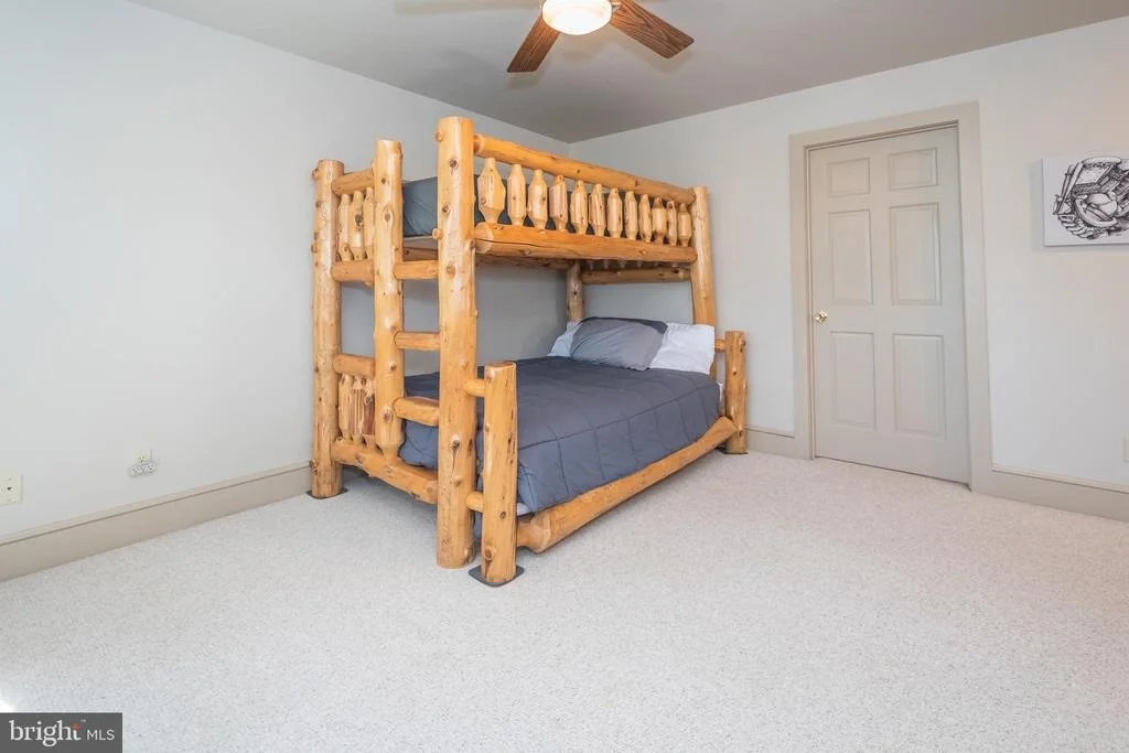 Photo of 726 SUNSET RIDGE DRIVE