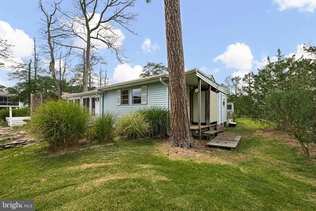 Photo of 30854 HIDDEN LANE