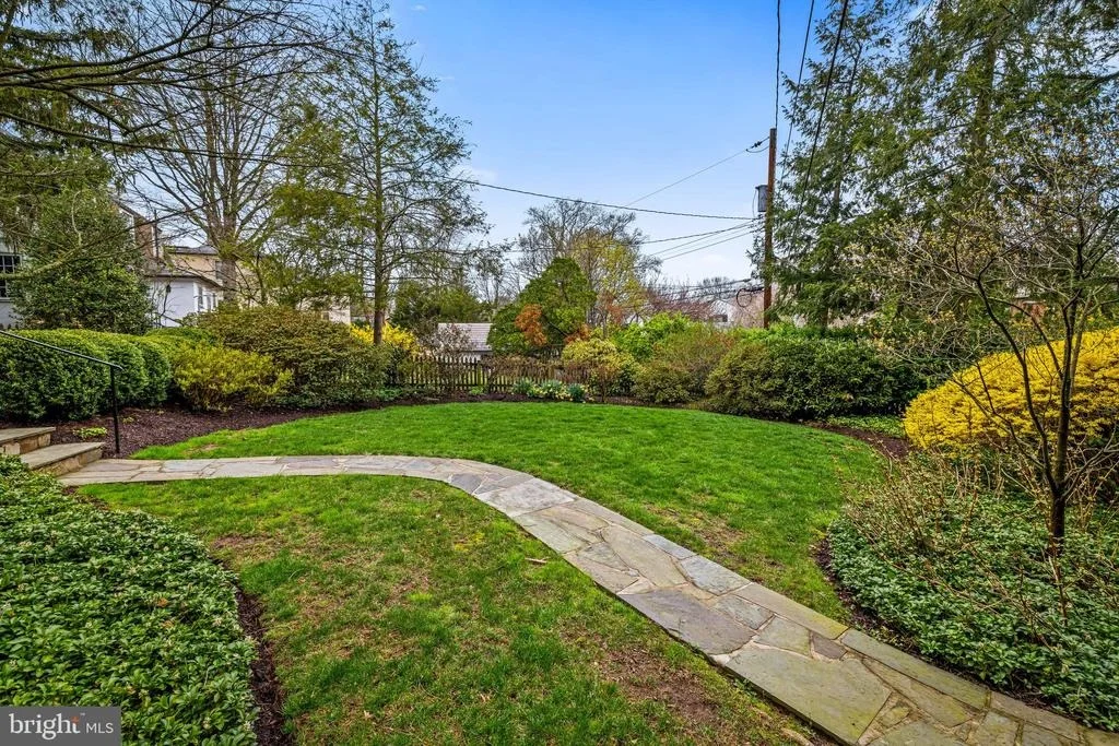 Photo of 212 WITHERSPOON ROAD