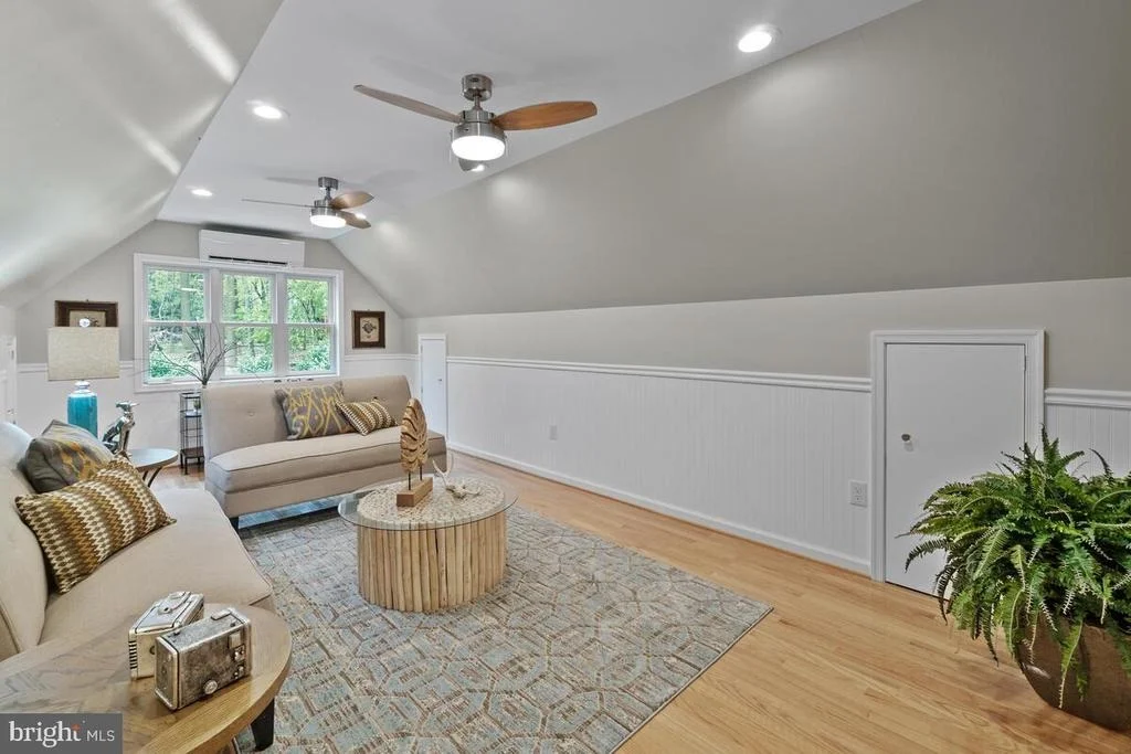 Photo of 7319 ABBINGTON COURT