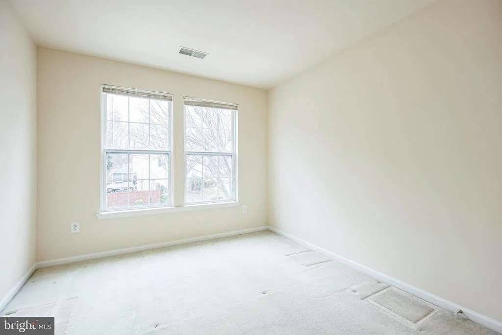 Photo of 1557 CHAPMAN ROAD