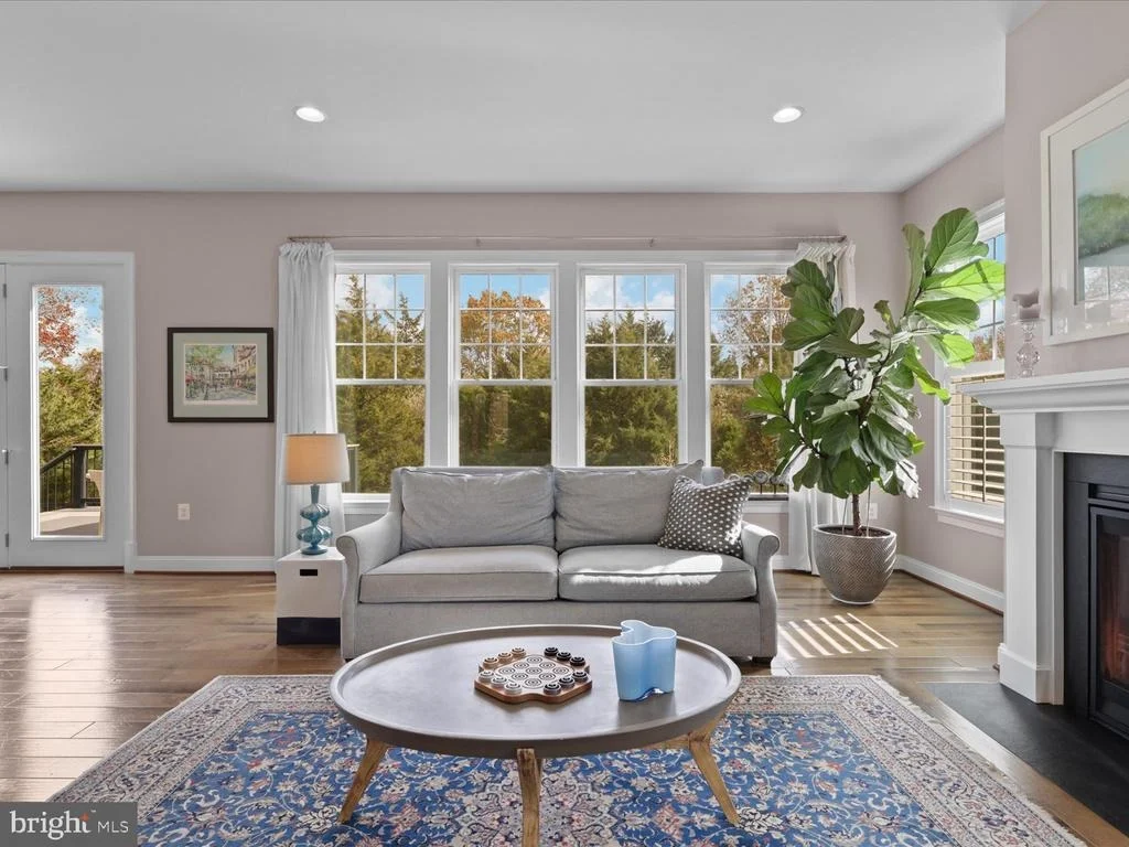 Photo of 25970 LIQUIDAMBAR LANE