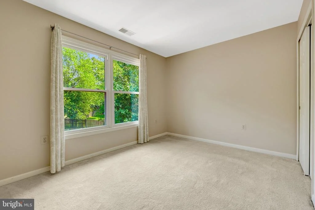 Photo of 1502 SNOWFLAKE COURT