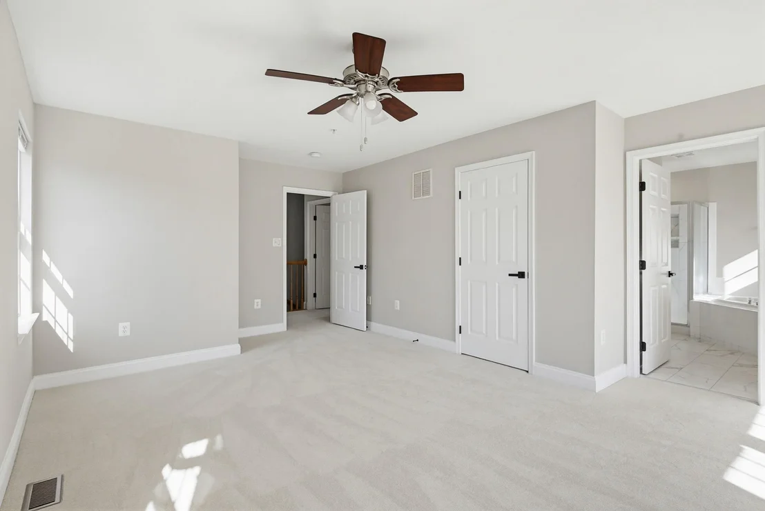 Photo of 14603 FARNHAM LANE
